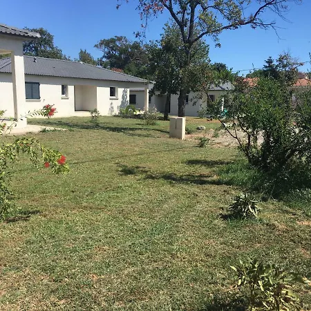 E Lecce Villa *