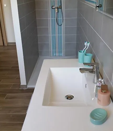 E Lecce * Санта-Люсьа-ди-Морьяни